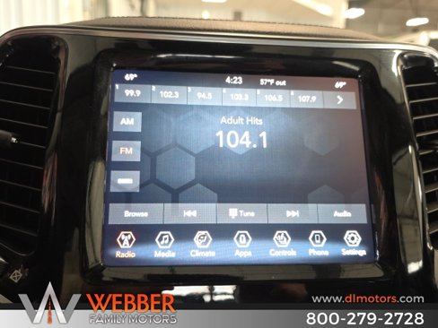 Used 2021 Jeep Cherokee Limited image 12