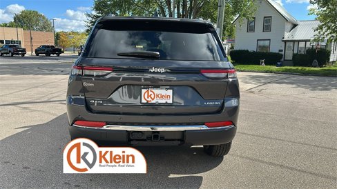 New 2025 Jeep Grand Cherokee Laredo X w/ Luxury Tech Group I image 7