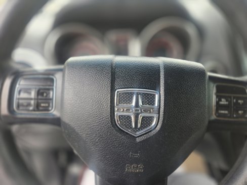 Used 2013 Dodge Journey SXT w/ Flexible Seating Group image 42