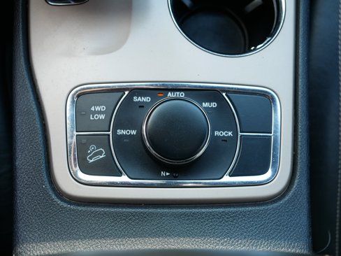 Used 2014 Jeep Grand Cherokee Limited image 31