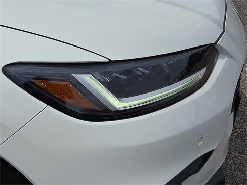 Used 2024 Honda HR-V EX-L image 8