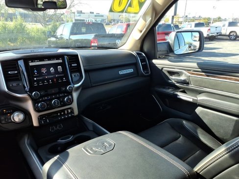 Used 2020 RAM 1500 Laramie image 16