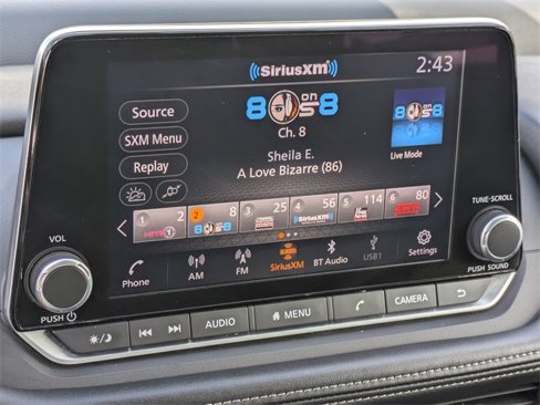 Used 2024 Nissan Rogue S image 21