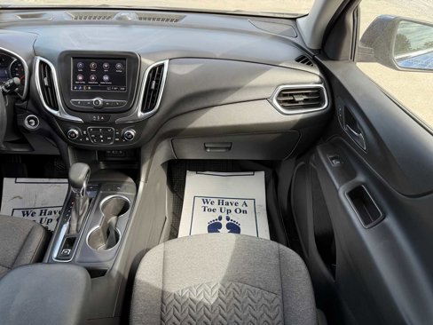 Used 2022 Chevrolet Equinox LT image 42