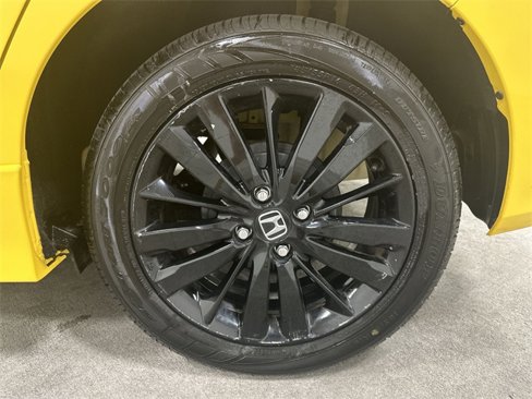 Used 2018 Honda Fit Sport image 13