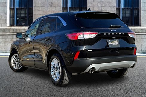 Used 2022 Ford Escape SE w/ Cold Weather Package image 11