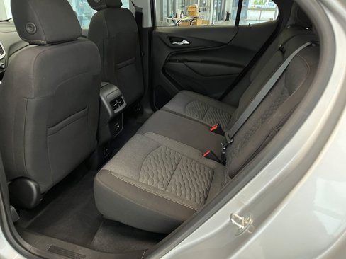 Used 2021 Chevrolet Equinox LT image 28