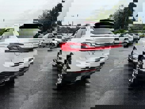 Used 2018 Lincoln MKX Reserve image 6