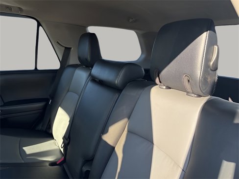 Used 2014 Toyota 4Runner SR5 image 22