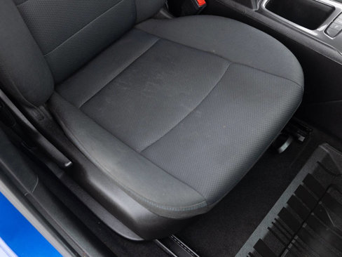 Used 2019 Chevrolet Cruze LT w/ Convenience Package image 25