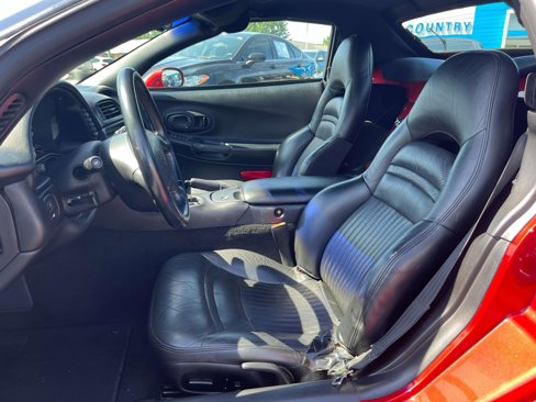 Used 1999 Chevrolet Corvette Convertible w/ Memory Pkg image 8
