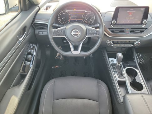 Certified 2023 Nissan Altima 2.5 SV image 16