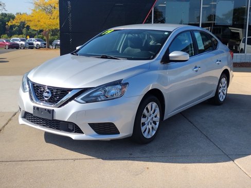 Used 2019 Nissan Sentra S image 1