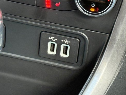 Used 2022 Ford EcoSport SE w/ SE Convenience Package image 25