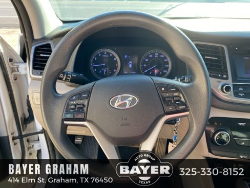 Used 2018 Hyundai Tucson SE w/ Cargo Package image 11