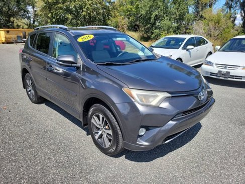 Used 2016 Toyota RAV4 XLE image 8