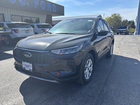 New 2025 Ford Escape Active w/ Cold Weather Package image 2