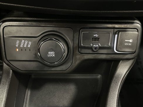 Used 2023 Jeep Renegade Altitude w/ Sun/Sound Group image 24