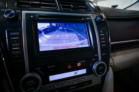 Used 2013 Toyota Camry image 34