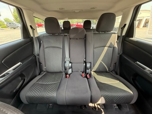 Used 2012 Dodge Journey SXT w/ Popular Equipment Group image 9