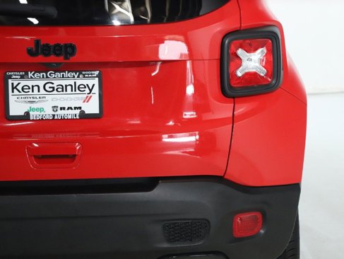 Used 2022 Jeep Renegade Altitude w/ Convenience Group image 43