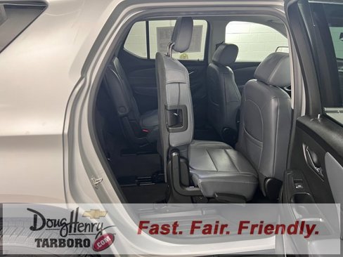 Used 2018 Chevrolet Traverse LT image 41