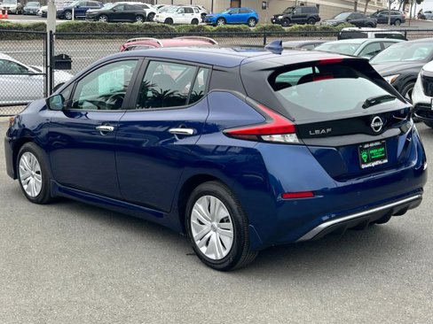 Used 2025 Nissan Leaf S image 7
