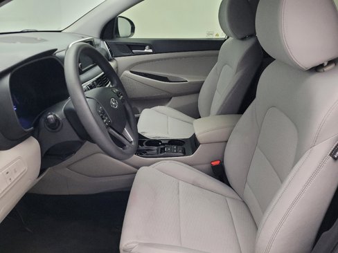 Used 2019 Hyundai Tucson SE image 17