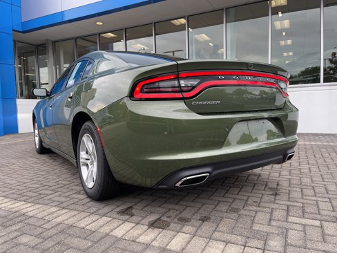 Used 2023 Dodge Charger SXT image 3
