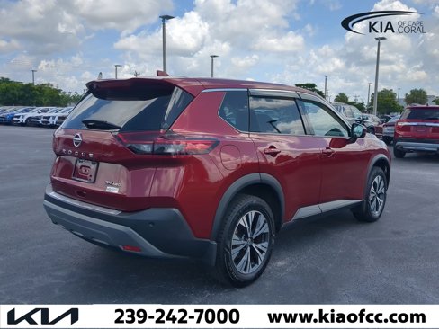 Used 2021 Nissan Rogue SV image 5