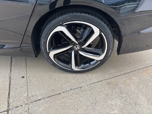 Used 2022 Honda Accord Sport image 31