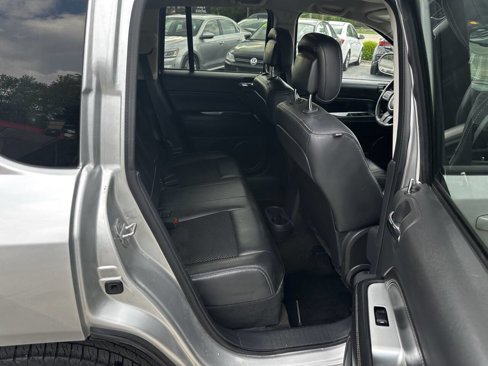 Used 2014 Jeep Compass Latitude image 17