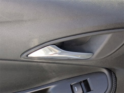 Used 2022 Buick Encore GX Select image 27