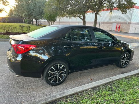 Used 2019 Toyota Corolla SE image 4