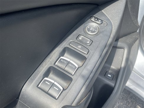 Used 2020 Honda Accord Hybrid image 11