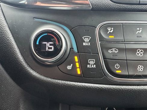 Used 2024 Chevrolet Equinox LT image 35