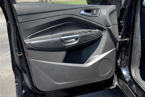 Used 2019 Ford Escape SE image 24
