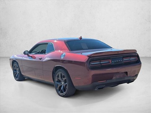 Used 2018 Dodge Challenger SXT Plus image 7