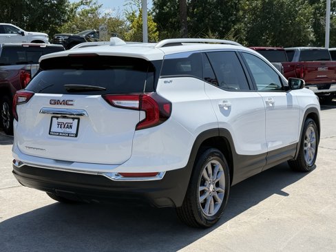 Used 2024 GMC Terrain SLT image 5