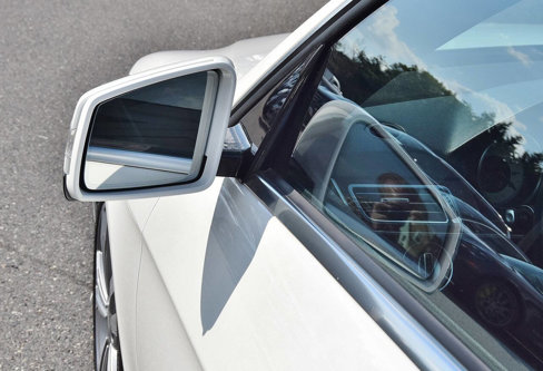 Used 2016 Mercedes-Benz E 350 4MATIC Sedan image 18