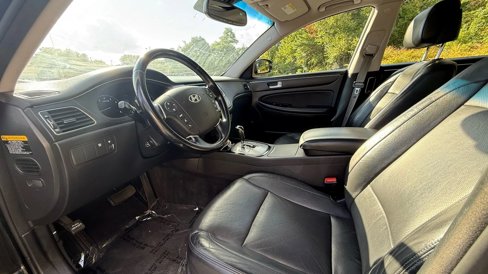 Used 2014 Hyundai Genesis 3.8 w/ Premium Package 02 image 12
