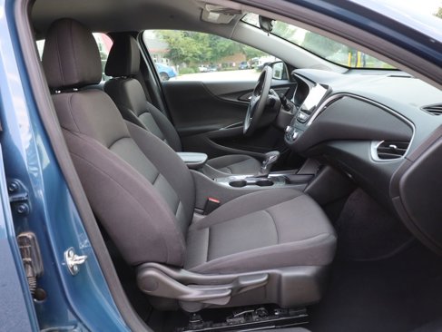 Used 2024 Chevrolet Malibu LT image 13