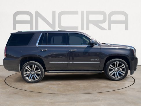 Used 2017 GMC Yukon Denali w/ Open Road Package image 11
