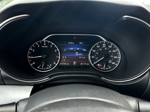 Used 2017 Nissan Maxima 3.5 SV image 17