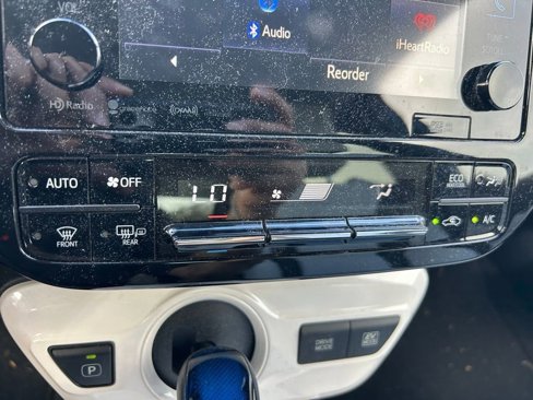 Used 2016 Toyota Prius Four Touring image 25