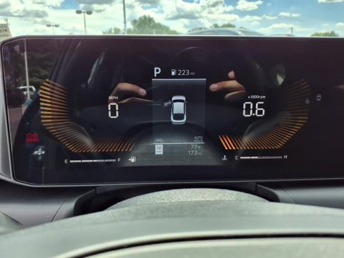 New 2025 Kia K4 LXS image 17