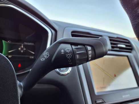Used 2020 Ford Fusion Titanium image 24