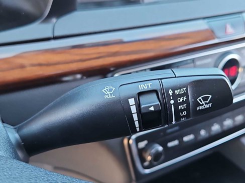Used 2019 Kia Cadenza Premium image 26