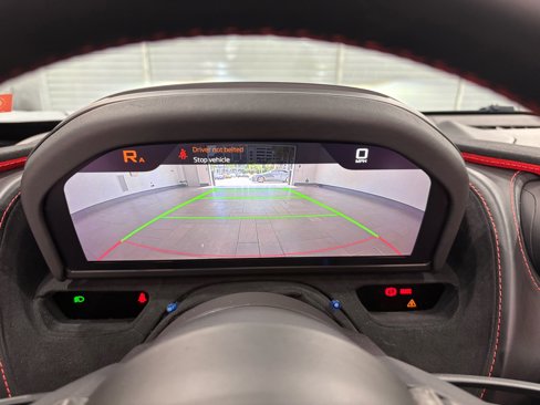 Used 2021 McLaren 720S Performance image 11