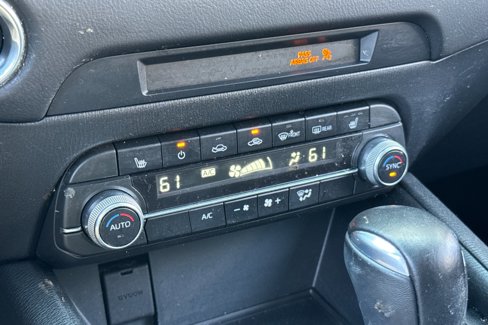 Used 2019 MAZDA CX-5 Touring image 18
